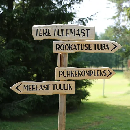 Farm stay Avar Puhkekompleks Saunaga