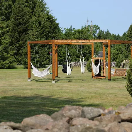 Farm stay Avar Puhkekompleks Saunaga