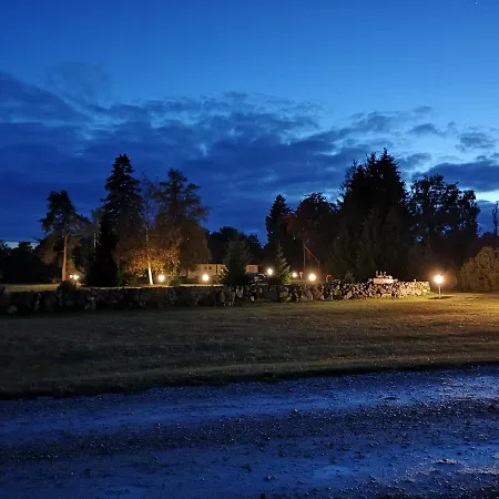 Avar puhkekompleks saunaga Kuusiku